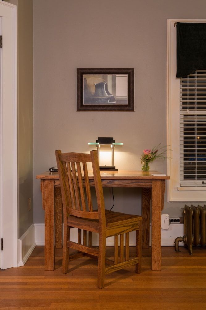 Stewart Inn Deluxe Single Room, 1 Queen Bed, Non Smoking 5