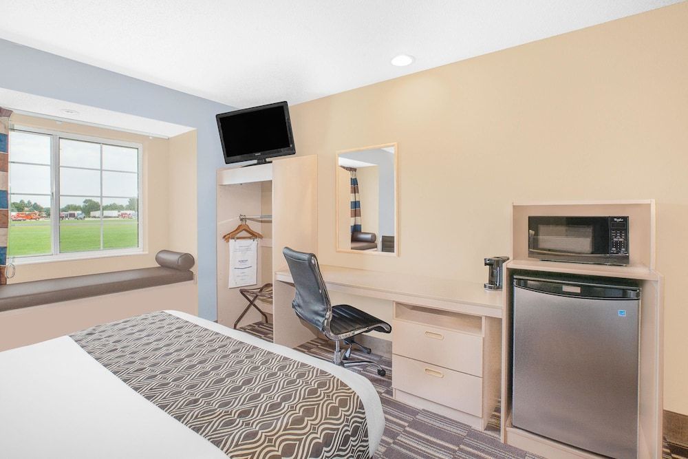 Room, 1 Queen Bed, Accessible, Non Smoking (Mobility)
