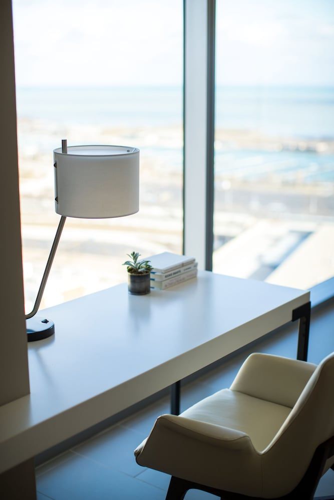 Marriott Marquis Chicago Room, 2 Queen Beds 9