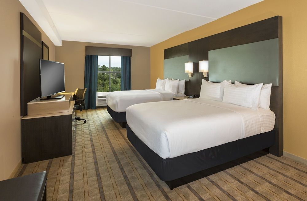 Standard Room, 2 Queen Beds, Non Smoking, Refrigerator (Refrigerator)