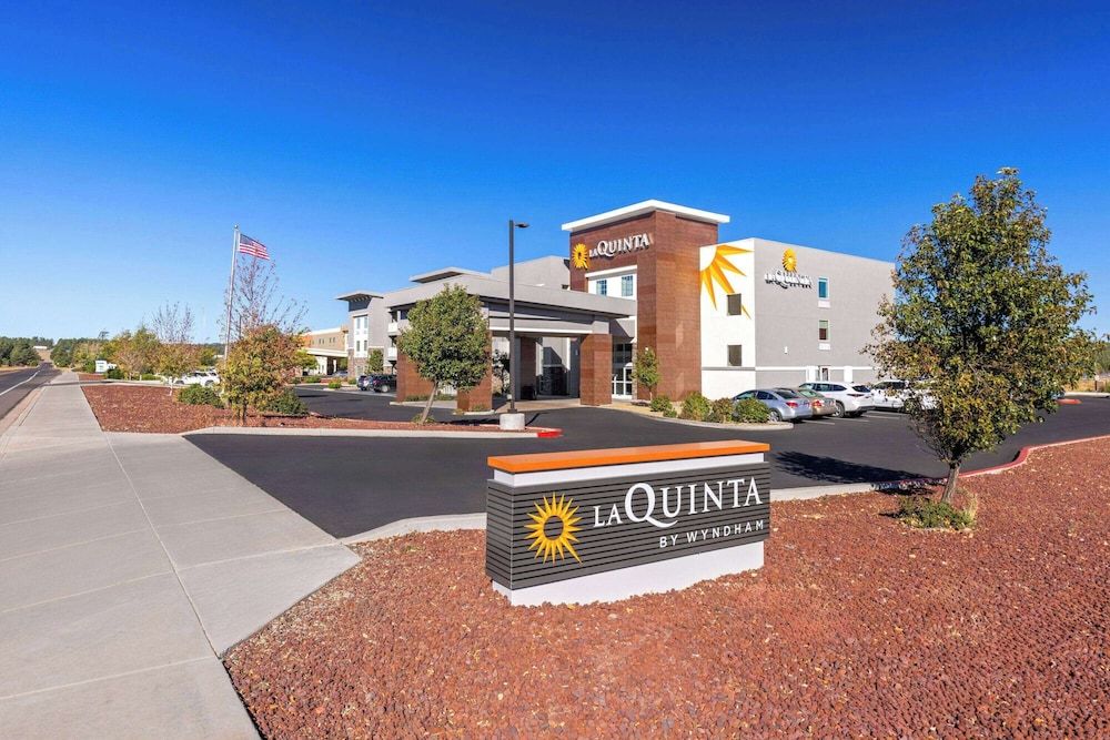 undefined La Quinta Inn & Suites by Wyndham Williams-Grand Canyon Area 6