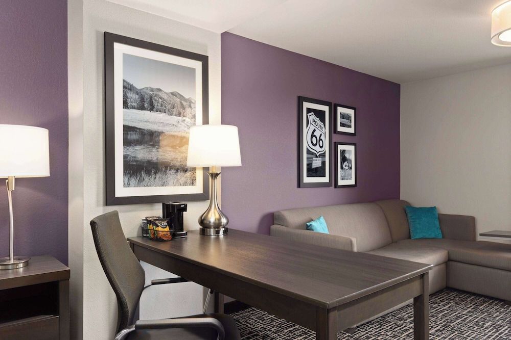undefined La Quinta Inn & Suites by Wyndham Williams-Grand Canyon Area 3