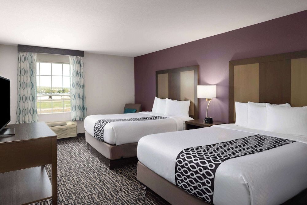 Room, 2 Queen Beds, Non Smoking