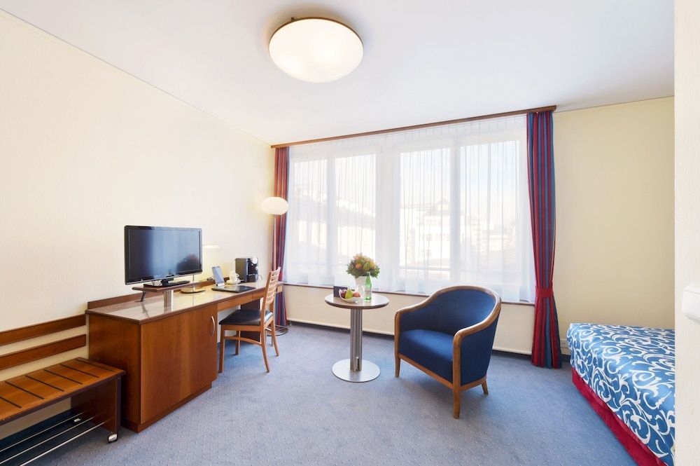 Glärnischhof by Trinity Double room with French bed (1,40m) 4