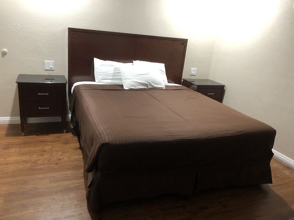 Standard Single Room, 1 Bedroom, Smoking