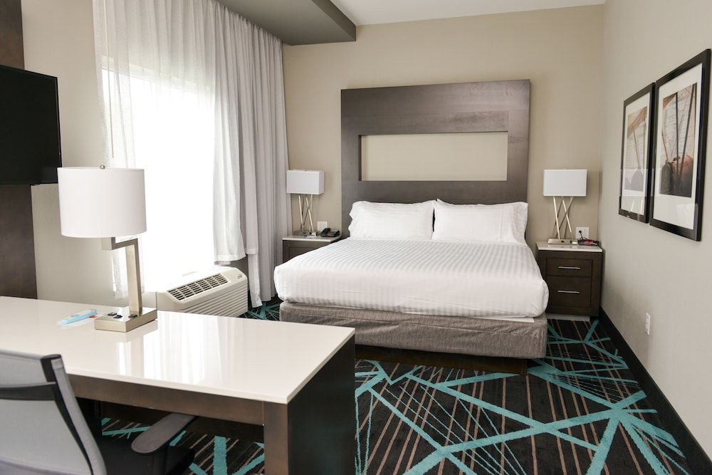 Standard Room, 1 King Bed with Sofa bed
