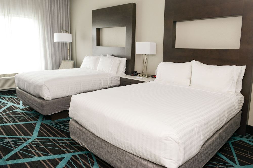 Standard Room, 2 Queen Beds, Accessible (Communication, Accessible Tub)