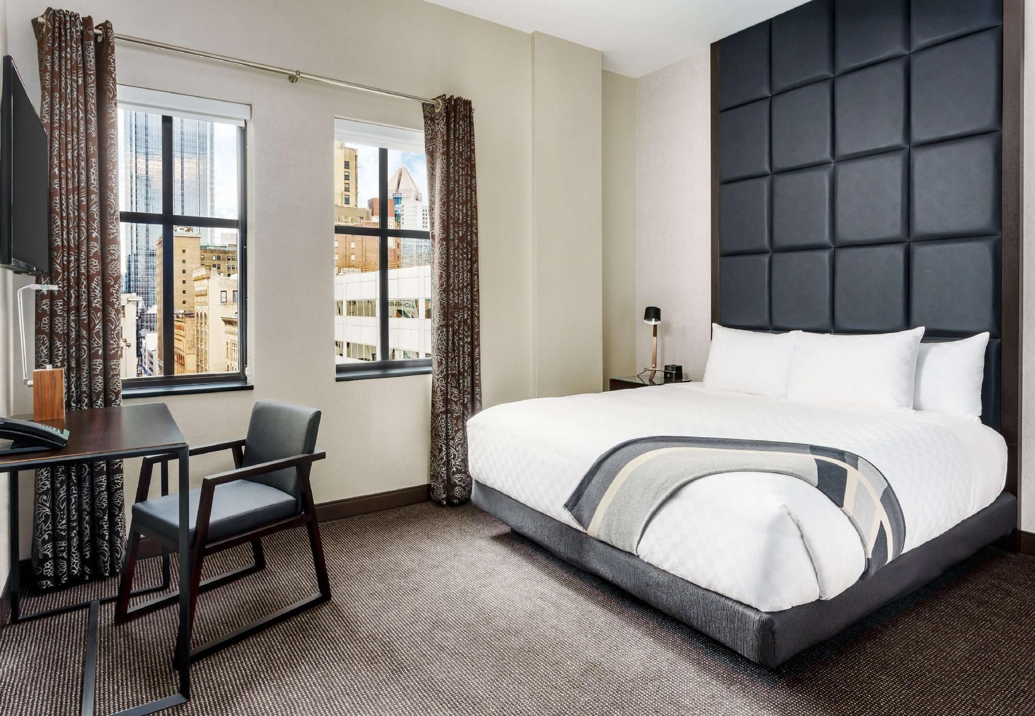 undefined Joinery Hotel Pittsburgh, Curio Collection by Hilton 6