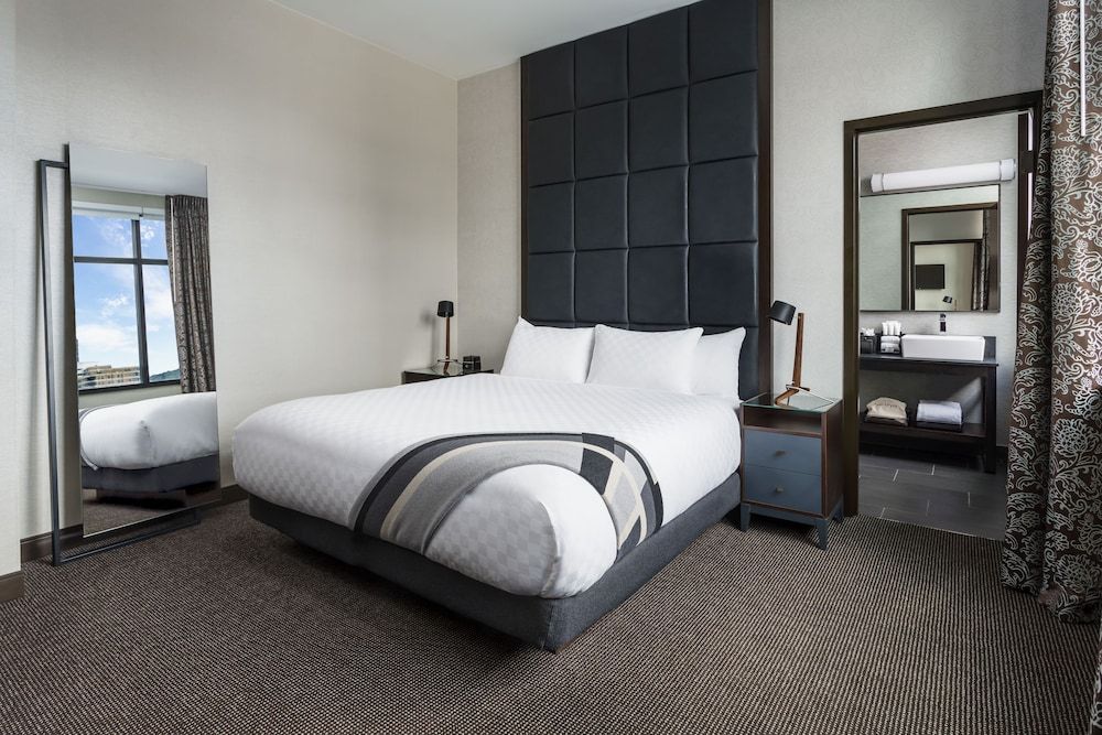 Junior Suite, 1 King Bed