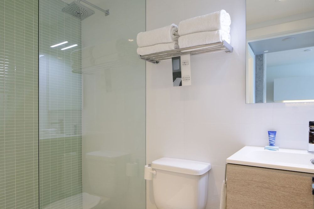 ABAE Hotel by Eskape Collection Urban One Bedroom Suite - With Balcony 3