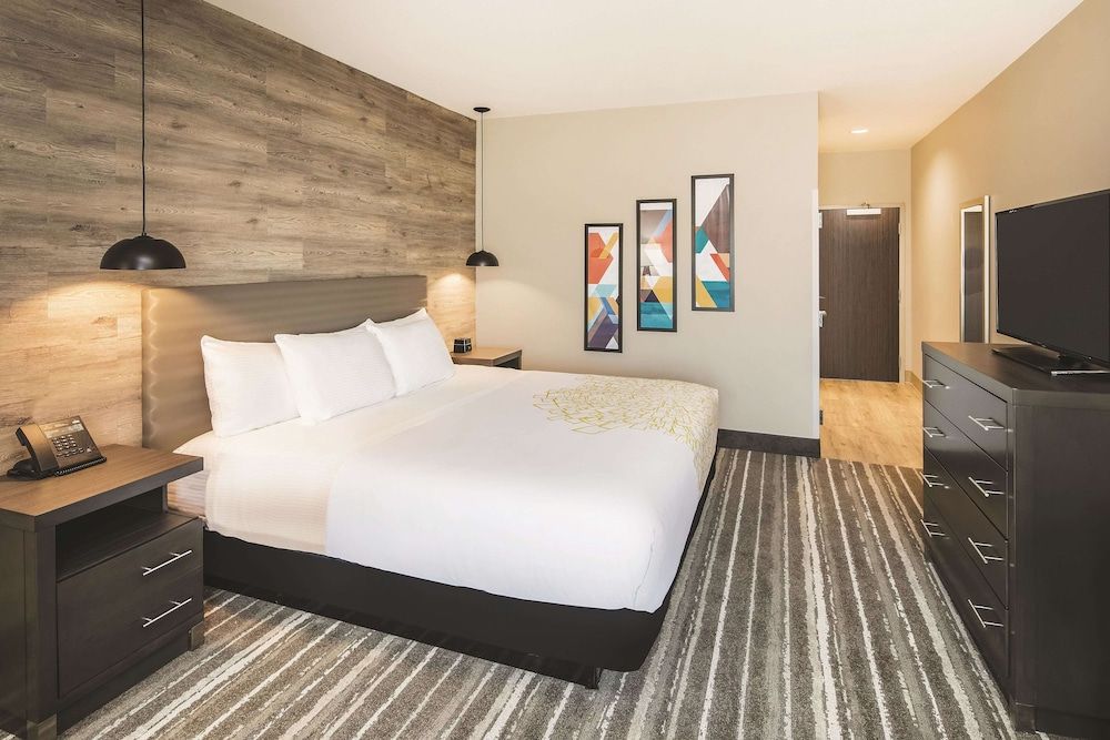 Room, 1 King Bed, Non Smoking