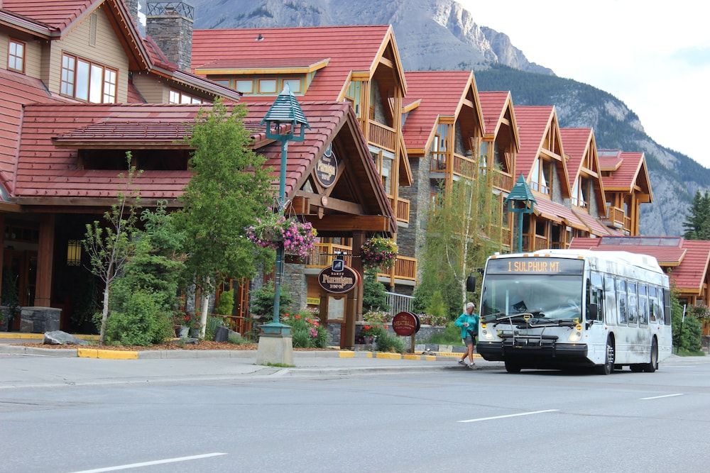 undefined Banff Ptarmigan Inn 4