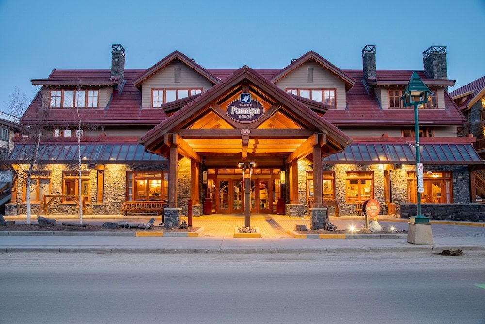 undefined Banff Ptarmigan Inn 8