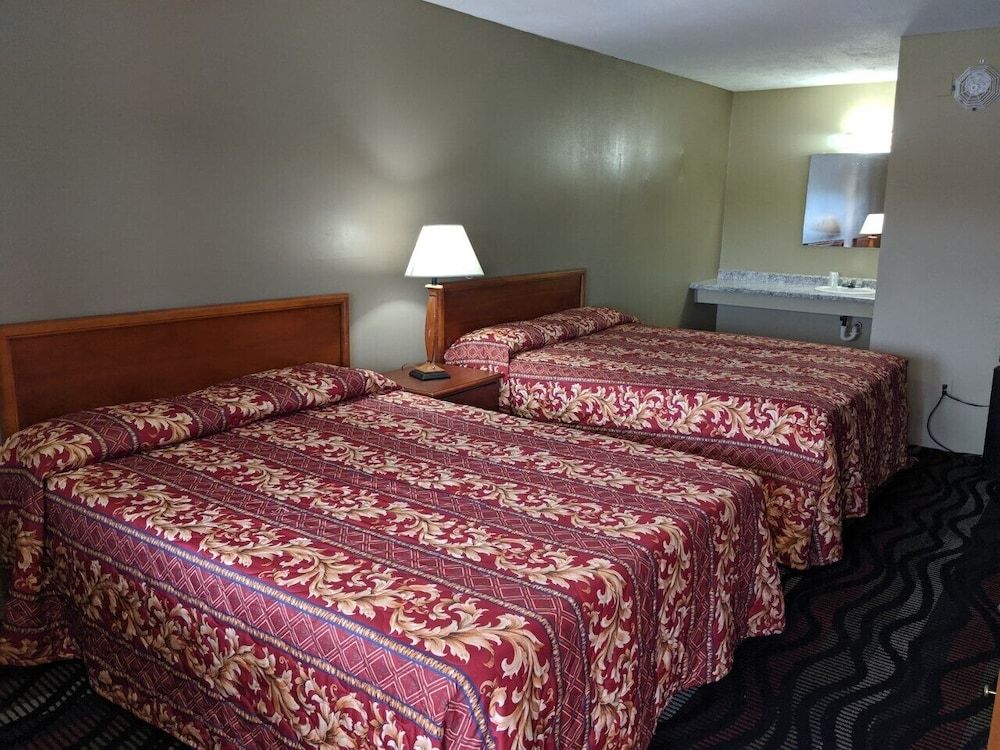Standard Room, 2 Queen Beds