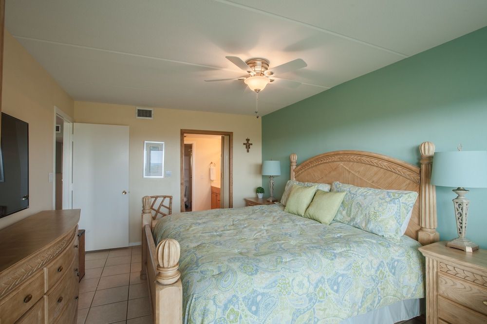 Condo, Patio, Oceanfront