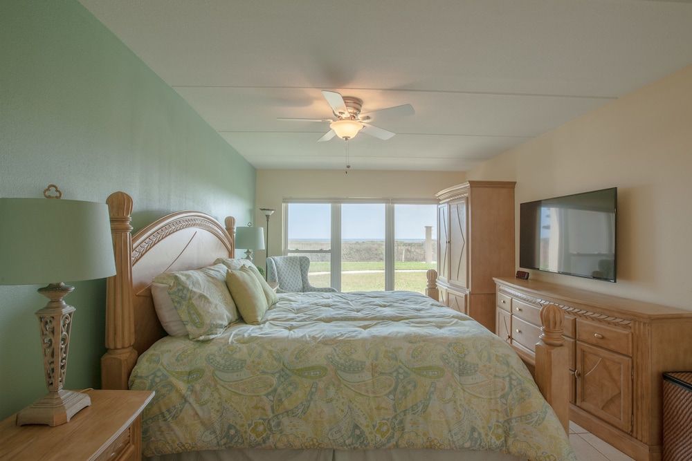 Condo, Patio, Oceanfront