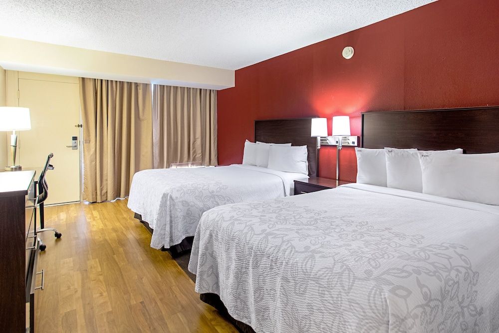 Deluxe Room, 2 Double Beds (Smoke Free)