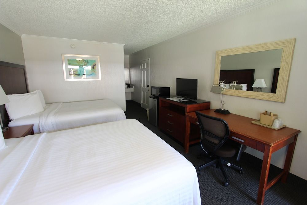At Home Inn & Suites Standard Room, 2 Queen Beds (Exterior Corridor) 2