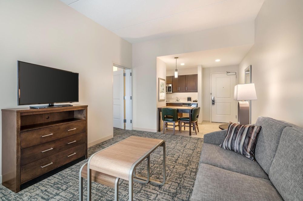2 Queen Beds 1 Bedroom Suite Non-Smoking