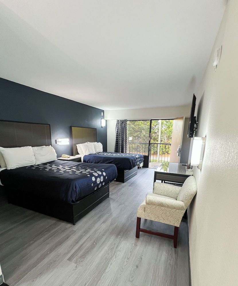 Standard Room, 2 Double Beds, Non Smoking