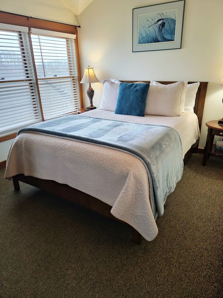 The Heron Inn & Day Spa