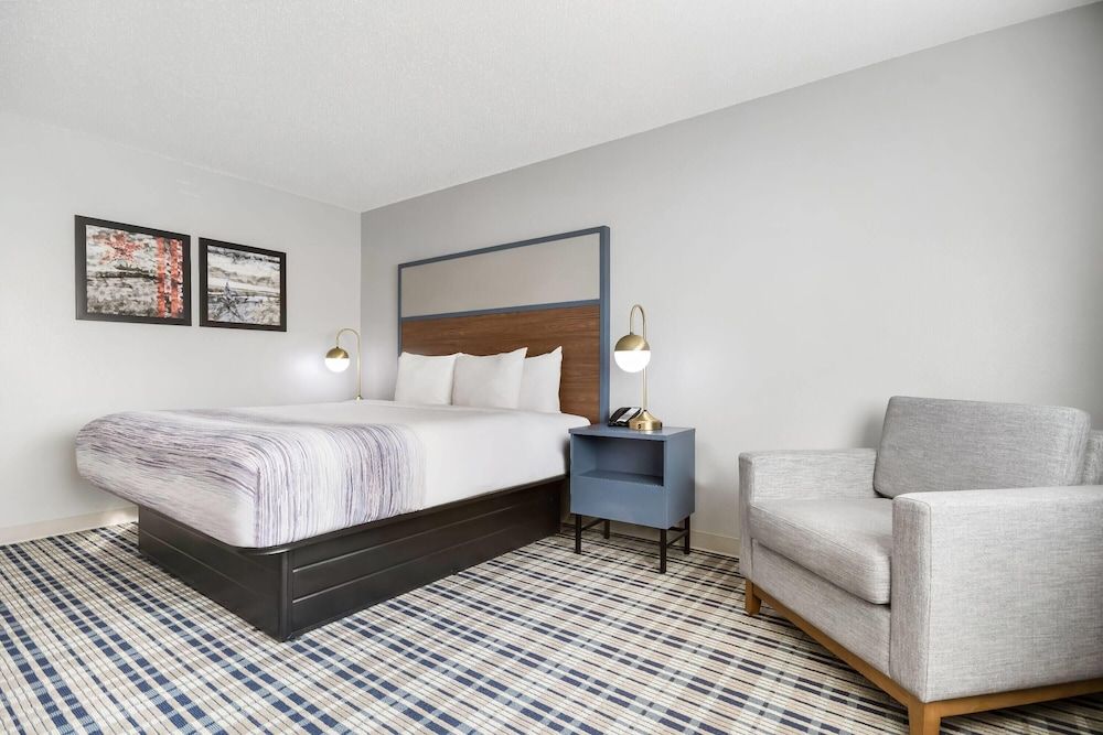 Room, 1 King Bed, Non Smoking