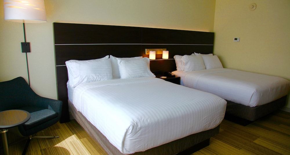 Standard Room, 2 Queen Beds