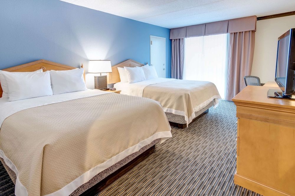 Room, 2 Queen Beds, Non Smoking