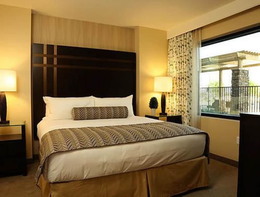 undefined The Berkley Las Vegas