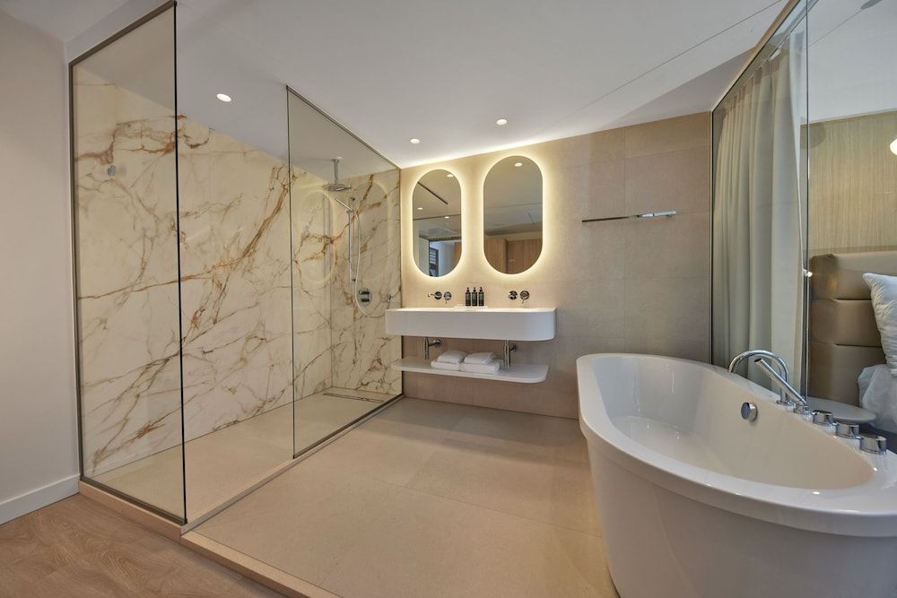 Superior Suite, 1 King Bed