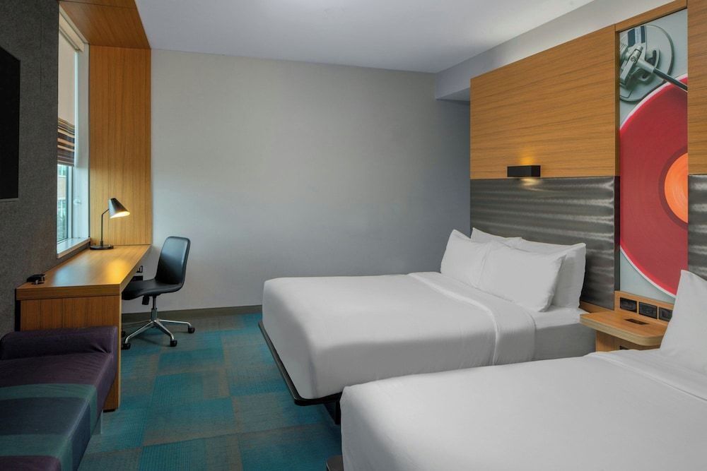 Room, 2 Queen Beds, Non Smoking