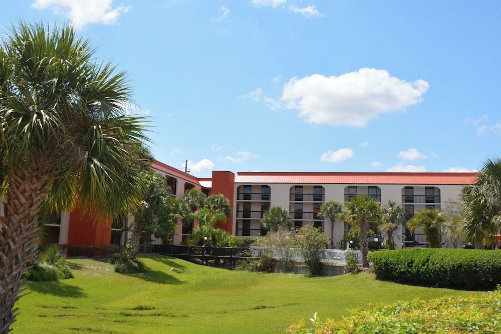 undefined Grand Hotel Orlando at Universal Blvd - Shuttle to Theme Parks 10