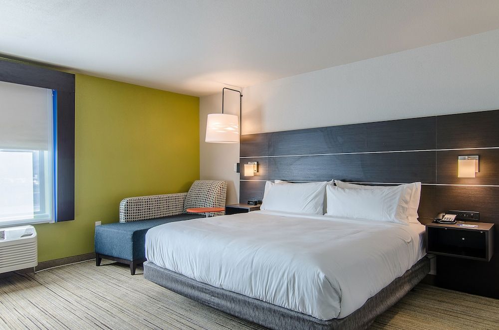 Standard Room, 2 Queen Beds, Accessible (Communications)