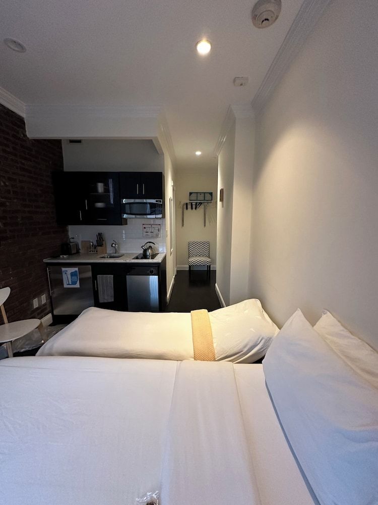 undefined East Village Hotel 5