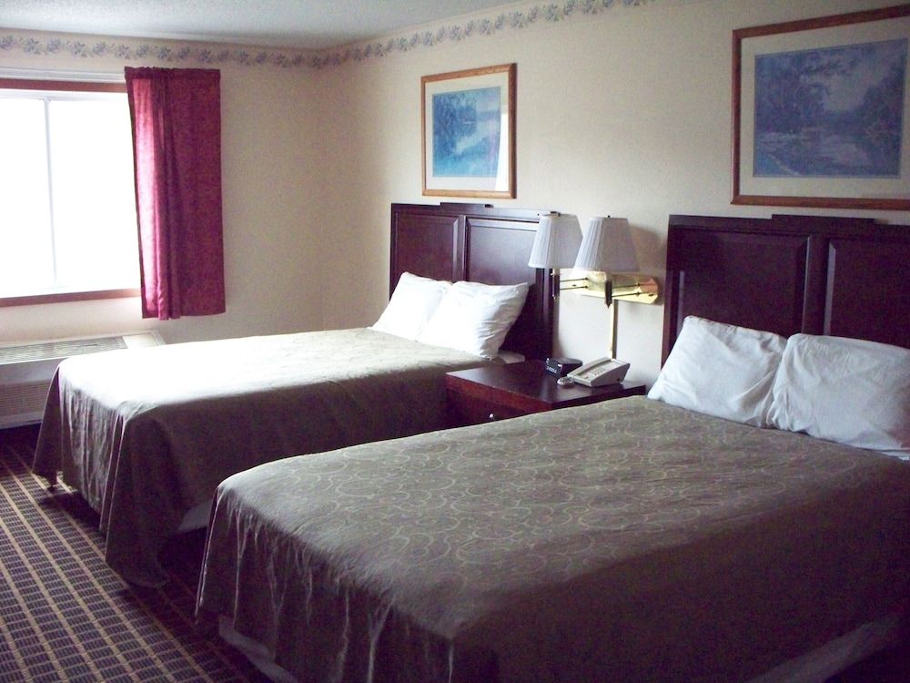 Country Inn Deerwood Standard Room, 2 Double Beds