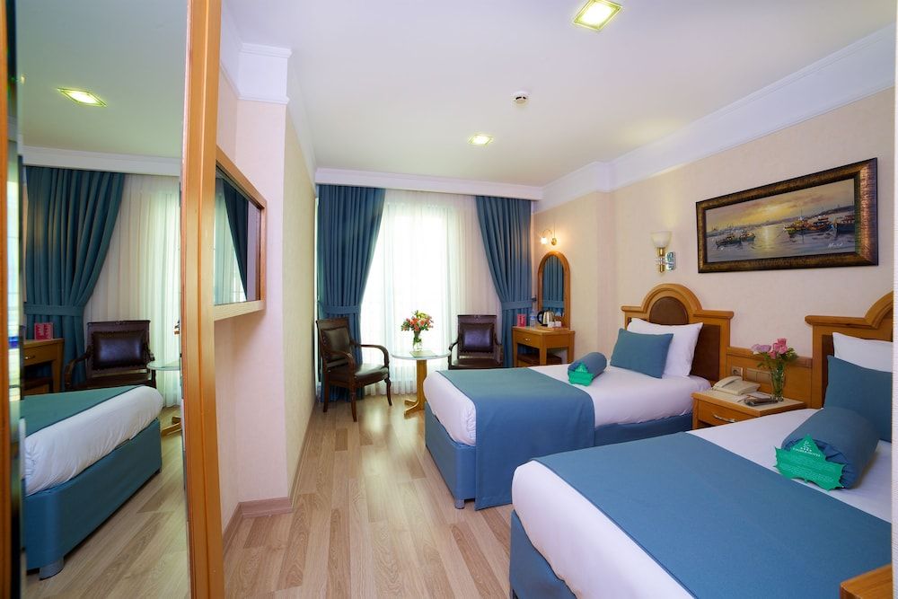 Zagreb Hotel Double or Twin Room, Non Smoking 2