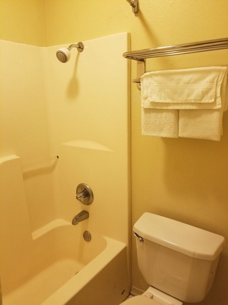 Stay Inn Room, 1 King Bed, Non Smoking 10