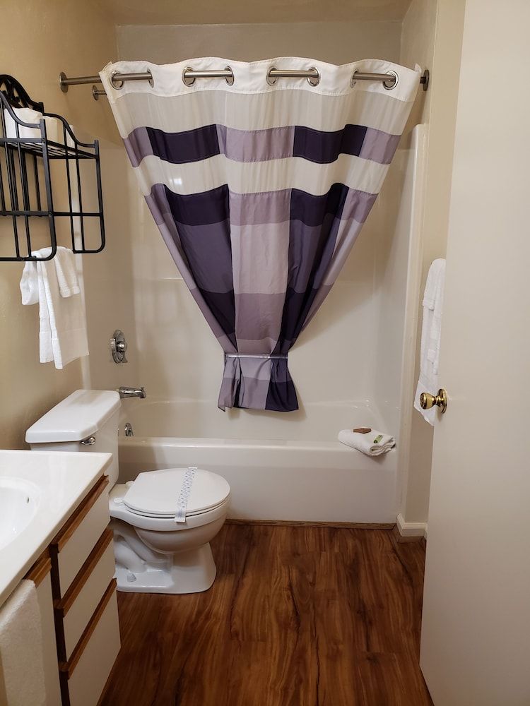 Affordable Suites of America Lynchburg Studio Suite, 1 Queen 5