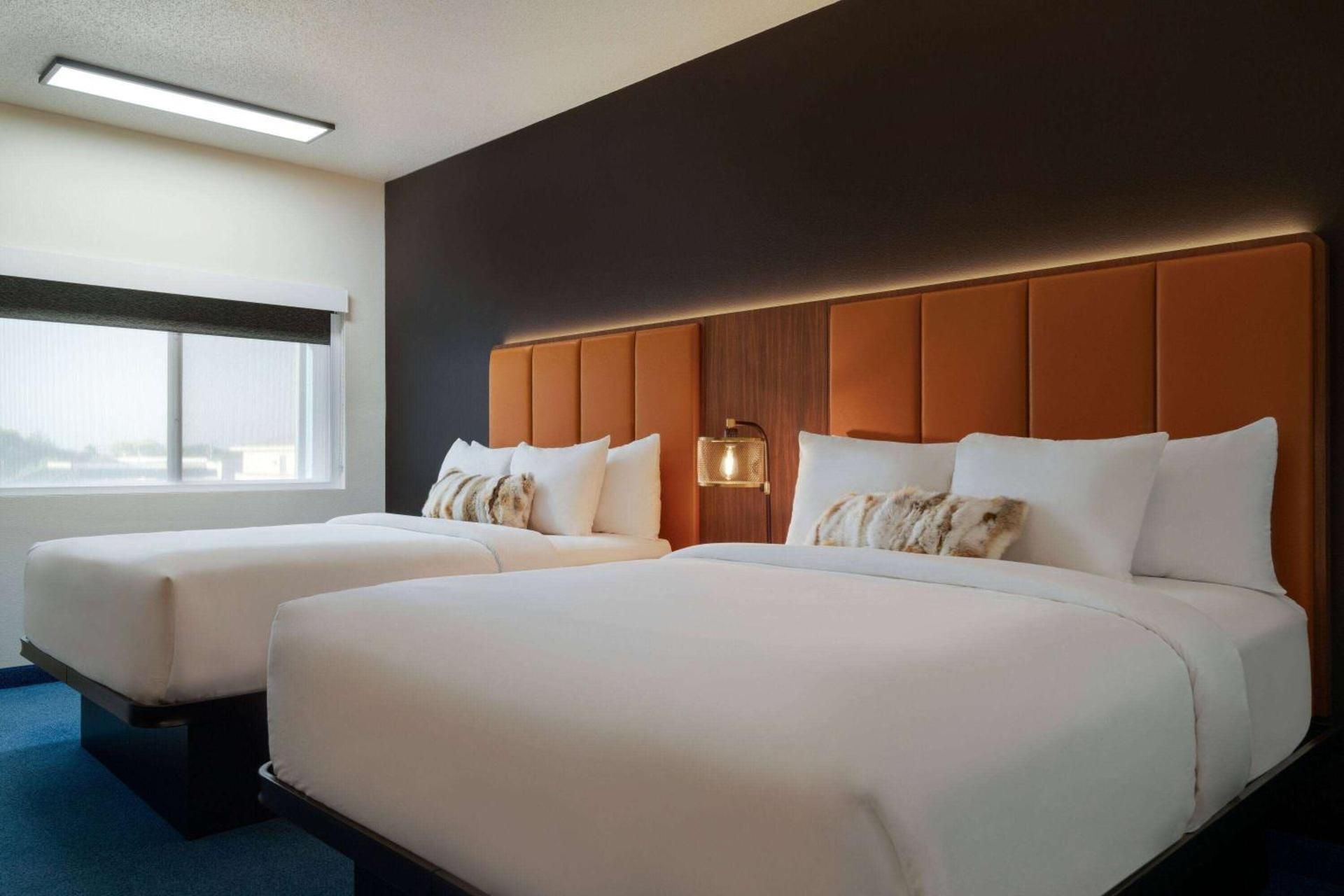 2 Queen Beds Non-Smoking