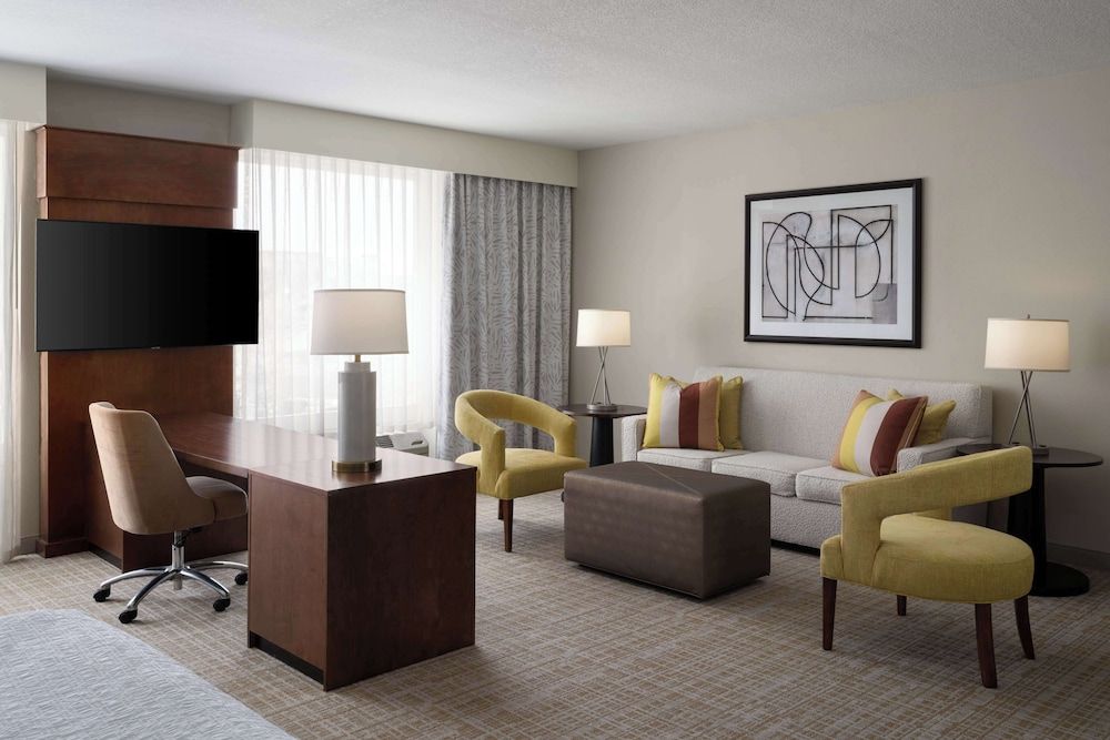 undefined Hampton Inn & Suites Orlando/Downtown South - Medical Center 2