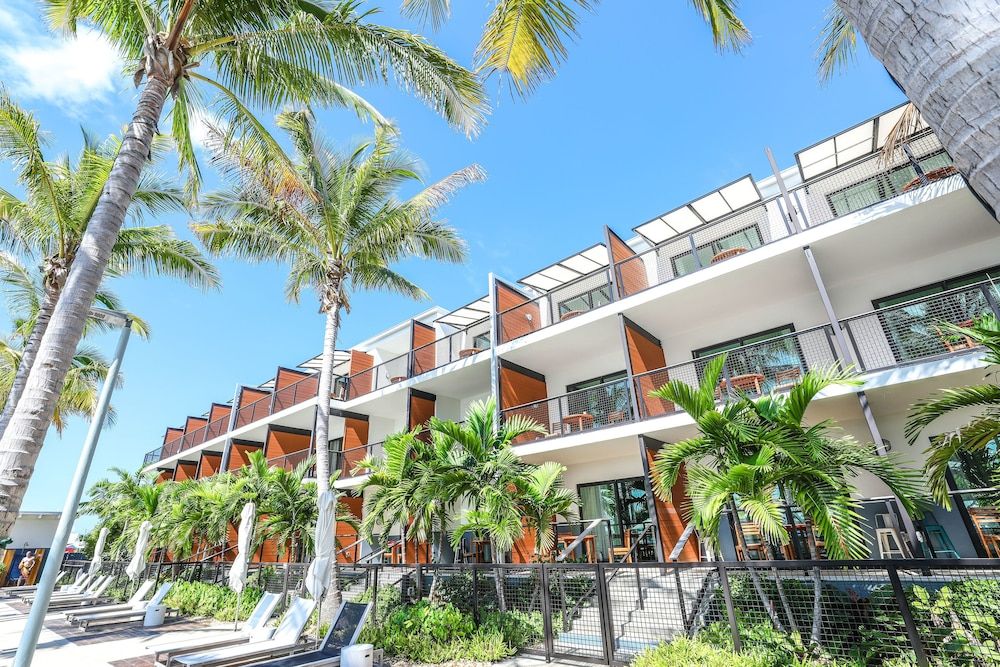 undefined The Perry Hotel & Marina Key West 3