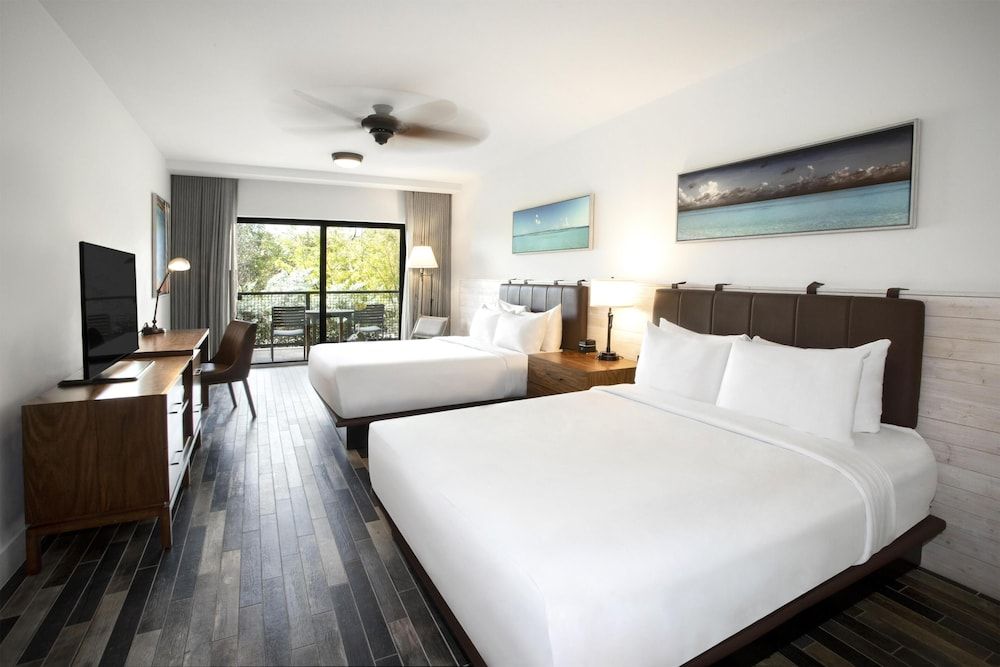 Room, 2 Queen Beds (Mangrove)