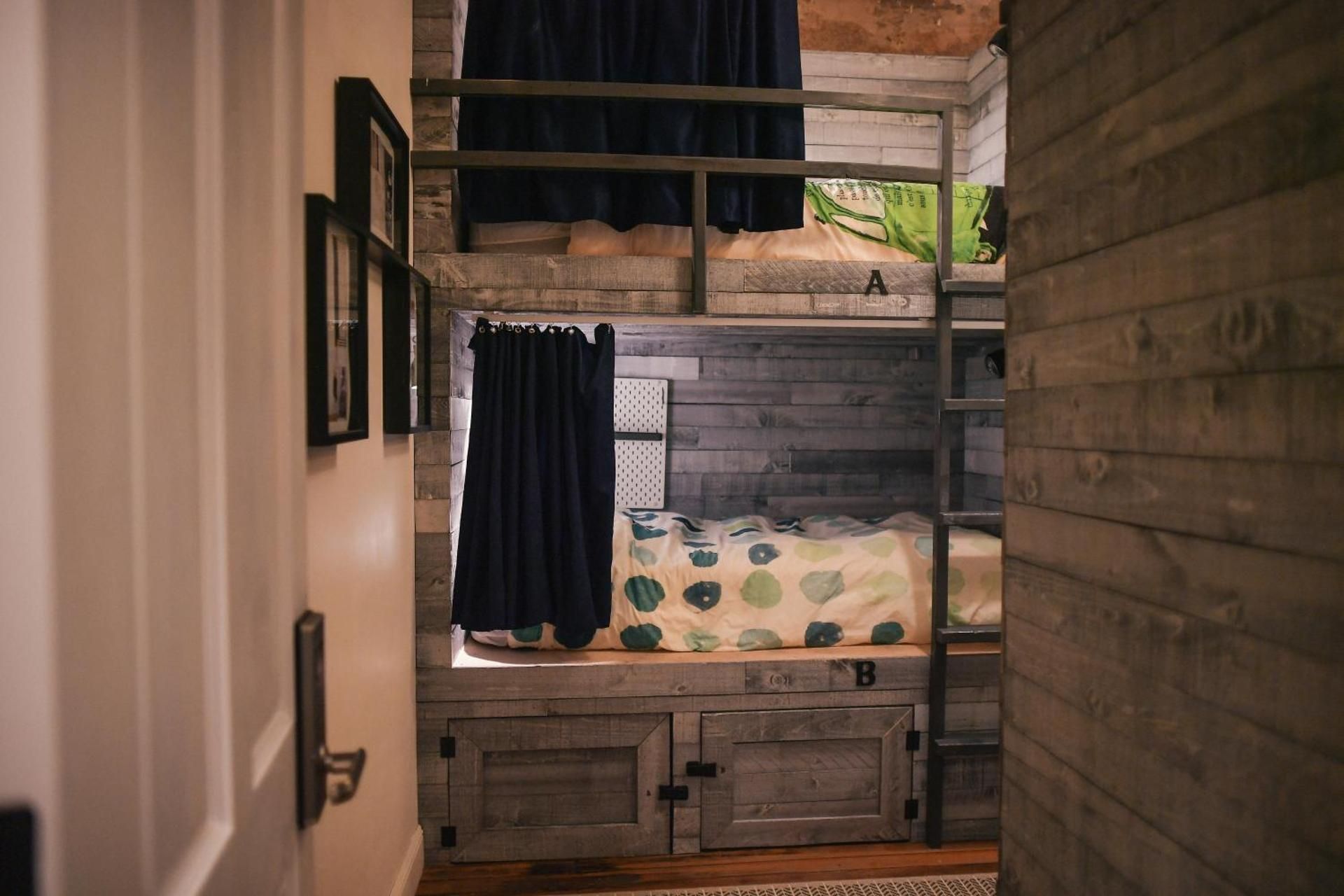 undefined Hostel Fish 5