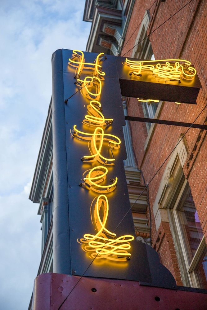 undefined Hostel Fish 2