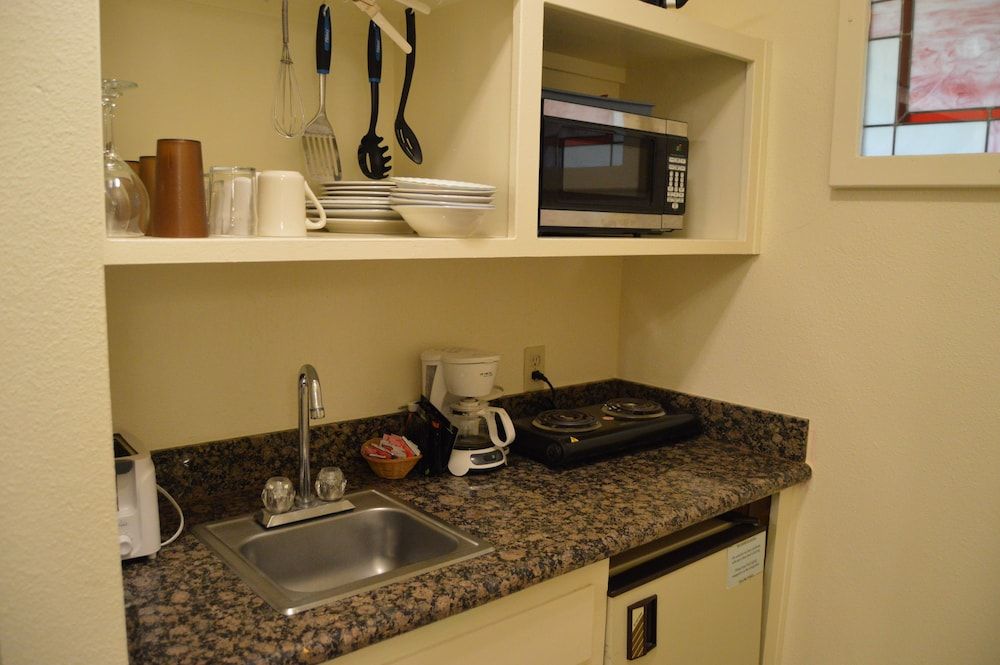 Red Bud Lodge Traditional Double Room 3