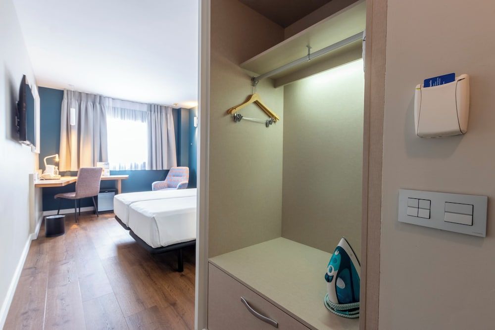 Twin Room single use
