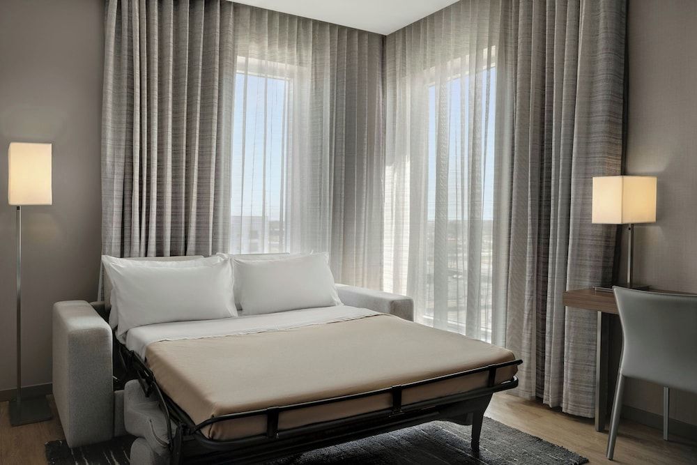 Suite, Multiple Beds, Corner