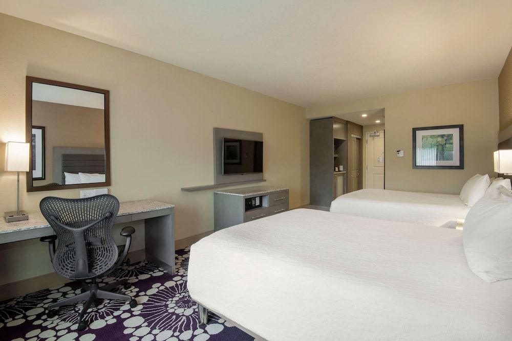 Room, 2 Queen Beds, Non Smoking