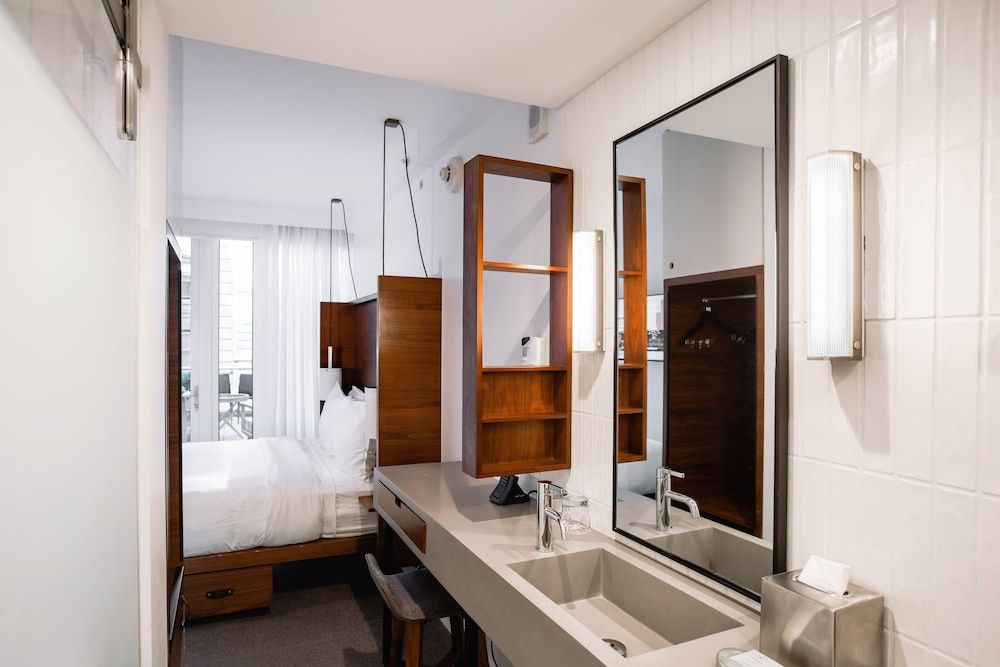 Arlo NoMad Room (Bunk) 4