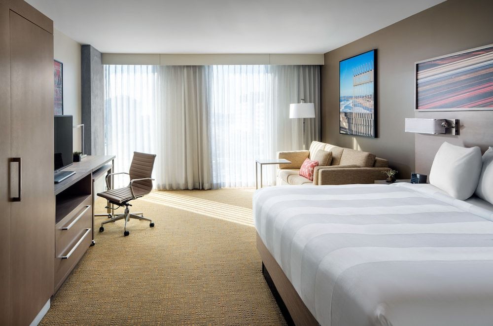 undefined Residence Inn by Marriott San Diego Downtown/Bayfront 3